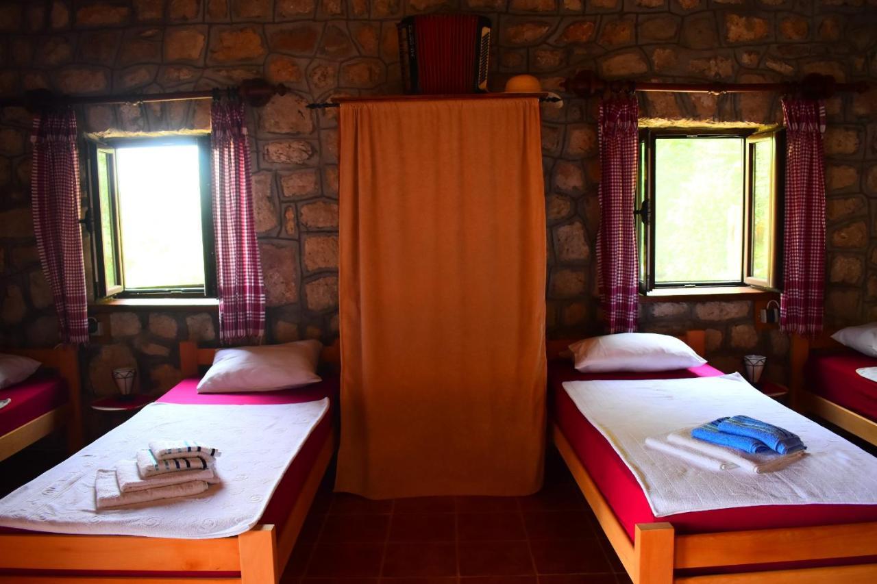 Chalet Rent House Orahovo